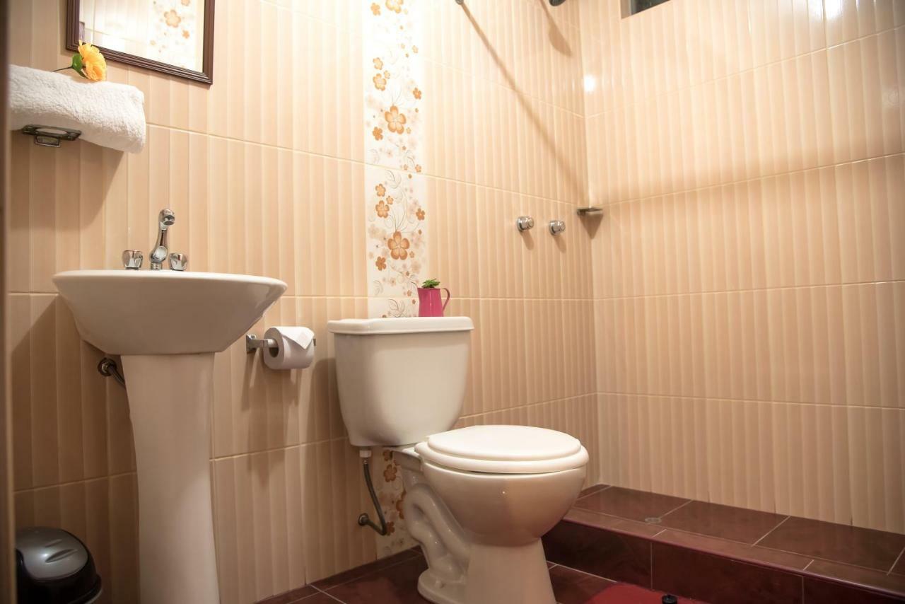 Hostal Milagros Inn - Samary Inn Puno Kültér fotó